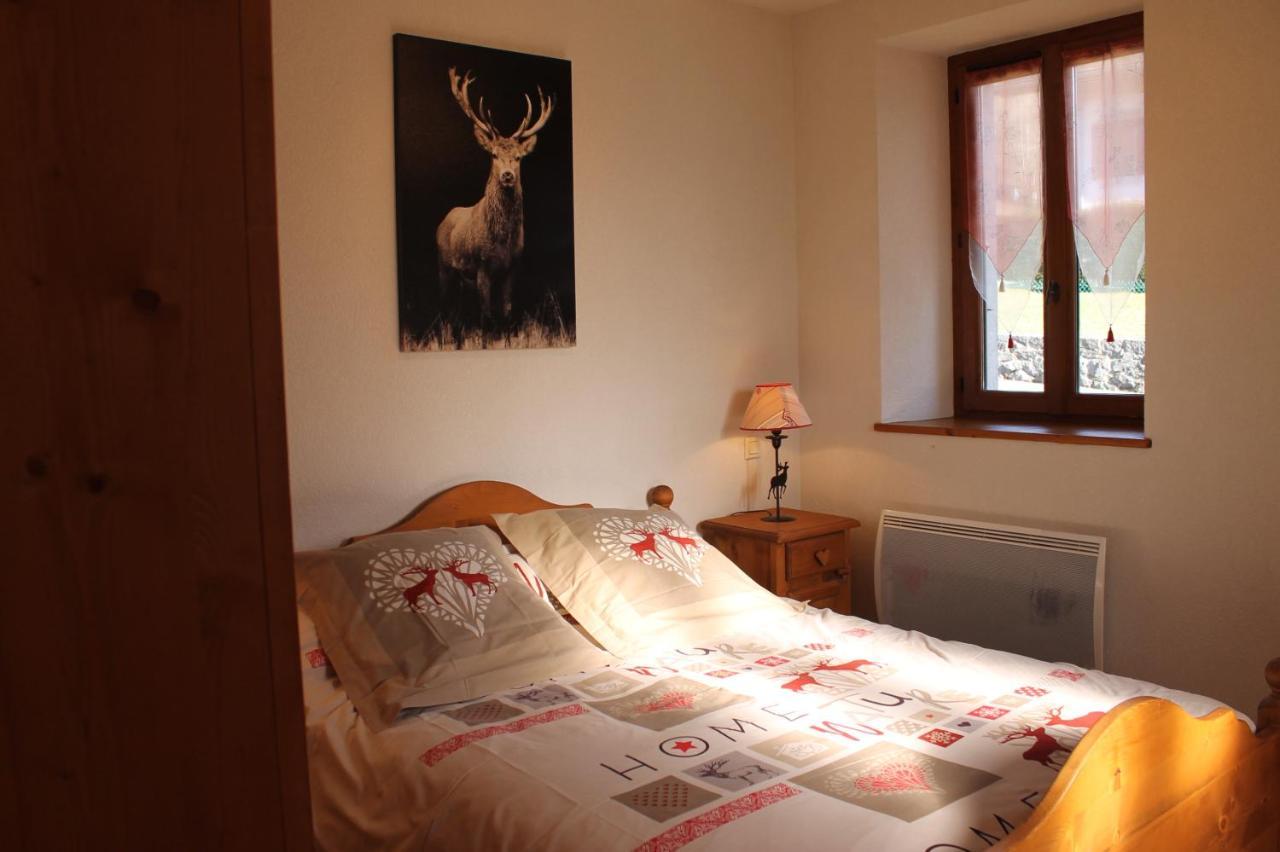 La Ferme De Sous-Lachat Samoëns Kültér fotó