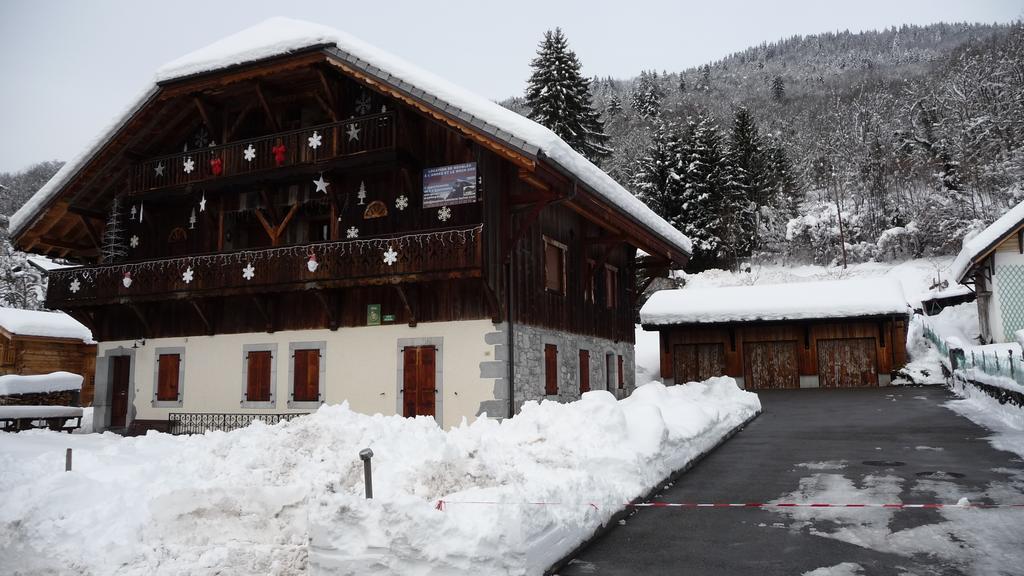 La Ferme De Sous-Lachat Samoëns Kültér fotó